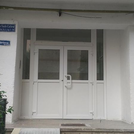 Apartamento Marina Studio Bucarest Exterior foto